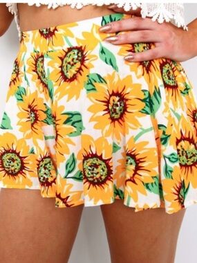 Sunflower Print Yellow Skater Skort